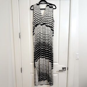 Lane Bryant V-neck casual dress with slit 14/16